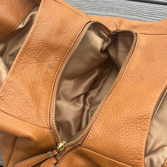 Coach Brown Tote Shoulder Bag - Picture 3 of 9